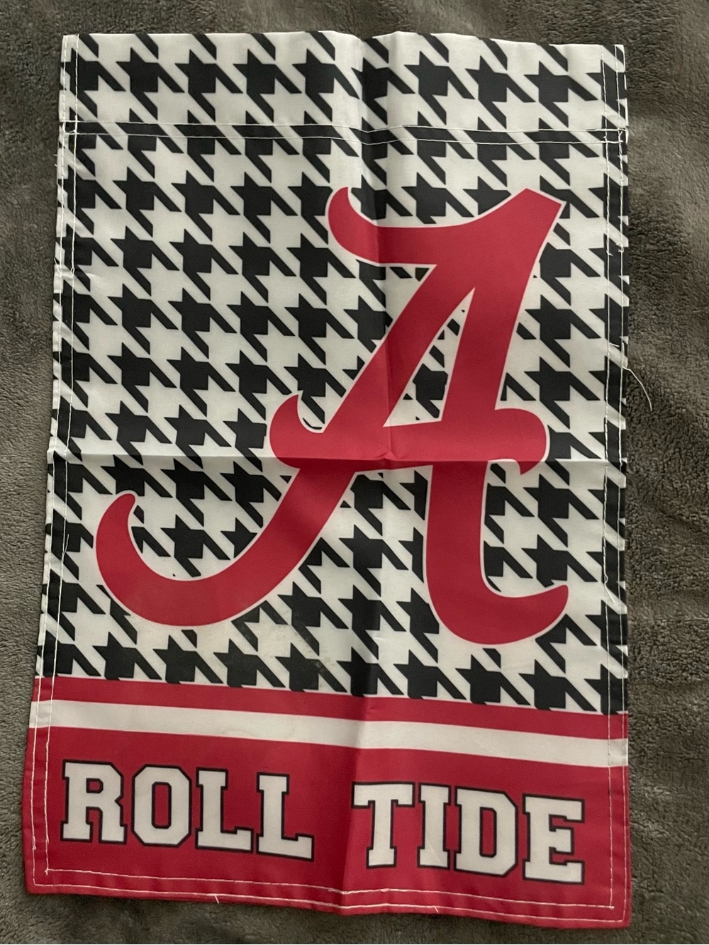 Crimson Houndstooth Roll Tide Accent Flag